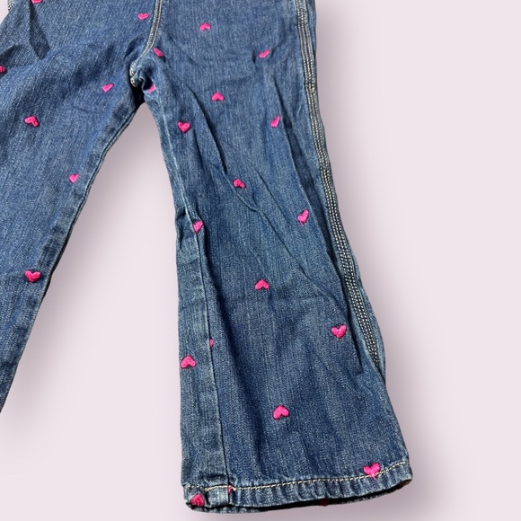 Toddler Girl OshKosh B’Gosh Denim Overalls With All Over Heart Print Size 4T - Picture 7 of 8